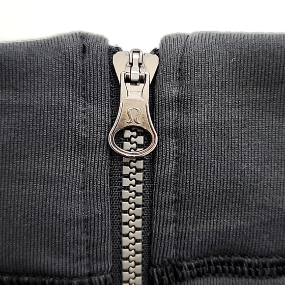 Lululemon Rocket Pencil Skirt Black Retro Grey Camo Zip Pockets Stretch Size 4 - Picture 7 of 16